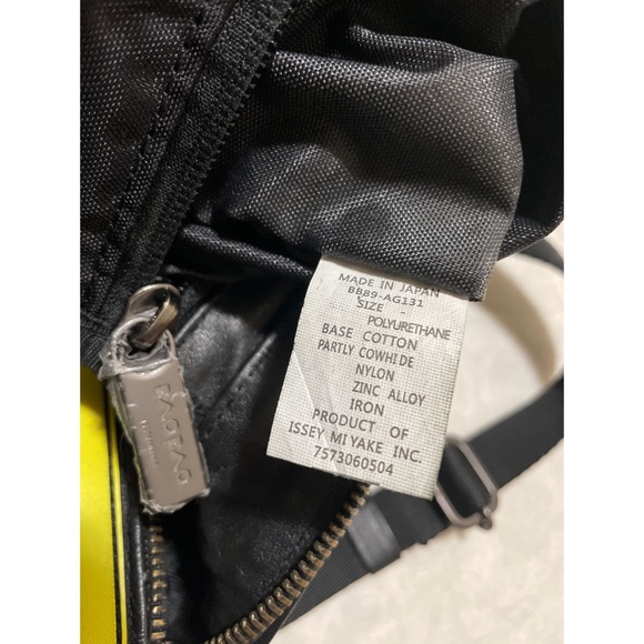 Bao Bao Isey Miyaki Crossbody Bag - Picture 8 of 12